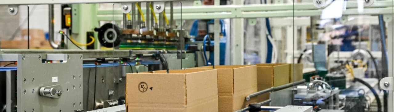 Conception intelligente des convoyeurs : optimiser la performance de vos lignes d’emballage alimentaire
